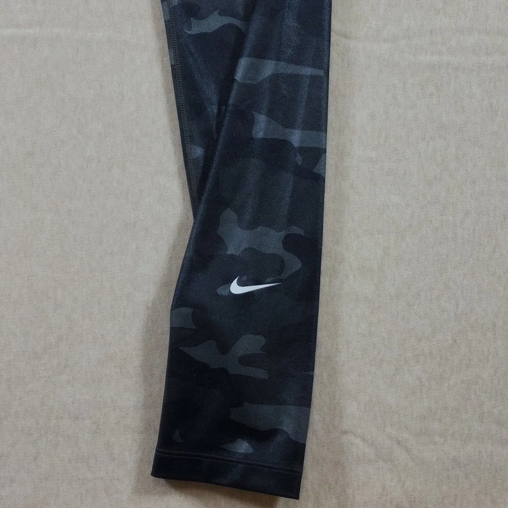 Nike Camo Dri FIT Leggings Size L Black Grey Camouflage Shiny Athleisure Goth